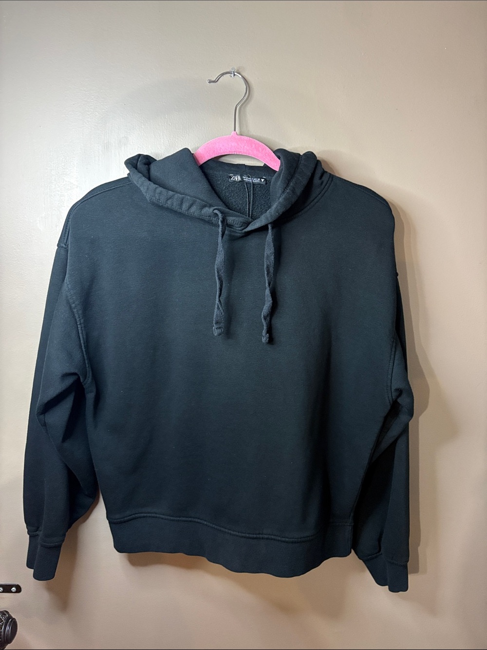 Zara Black Hooded Pullover Sweatshirt - Classic Casual